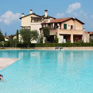 https://residence-garda-resort-village.hotelinveneto.com
