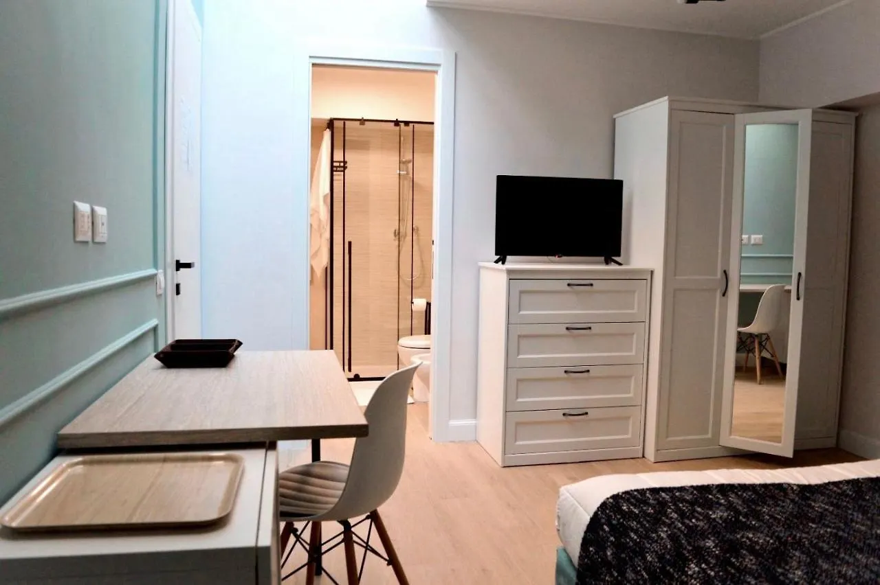 Guest House Domus Gratia Russo Rom 0*,  Italien
