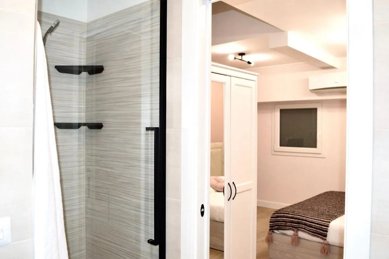Guest House Domus Gratia Russo Rom