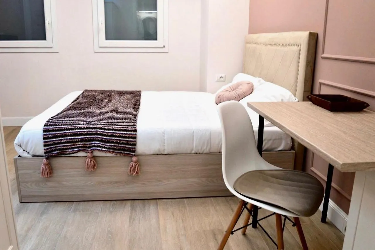Guest House Domus Gratia Russo Rome